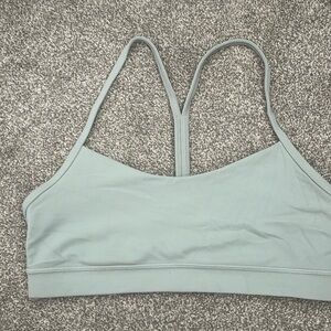 Lululemon Yoga Flow Y Bra